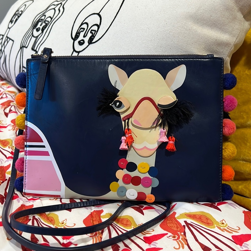 Kate Spade New York Camel Spice Things Up w/ Pompoms, VGUC-GUC